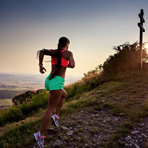 Trailrunning voor dames. Als je niet bang bent voor wat modderspetters